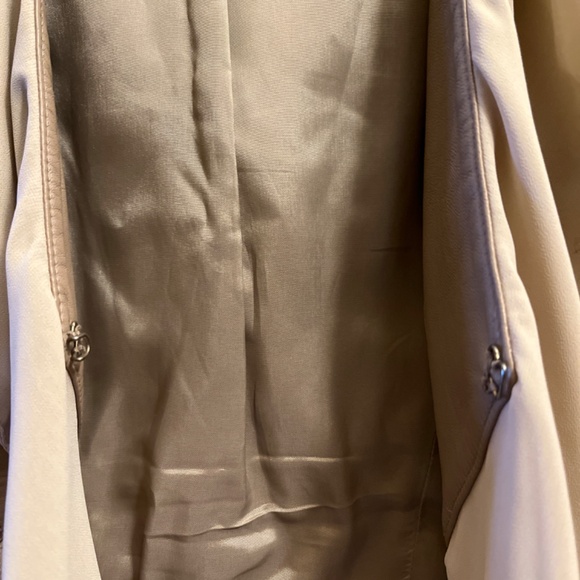 Super Cute Real Nappa Leather Jacket.  Taupe Color Leather.  Sz. 10. - Picture 11 of 13